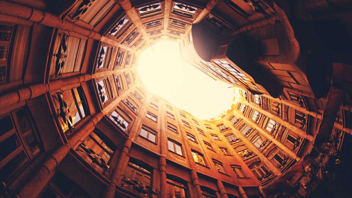 《八月照相馆》最新txt全集下载